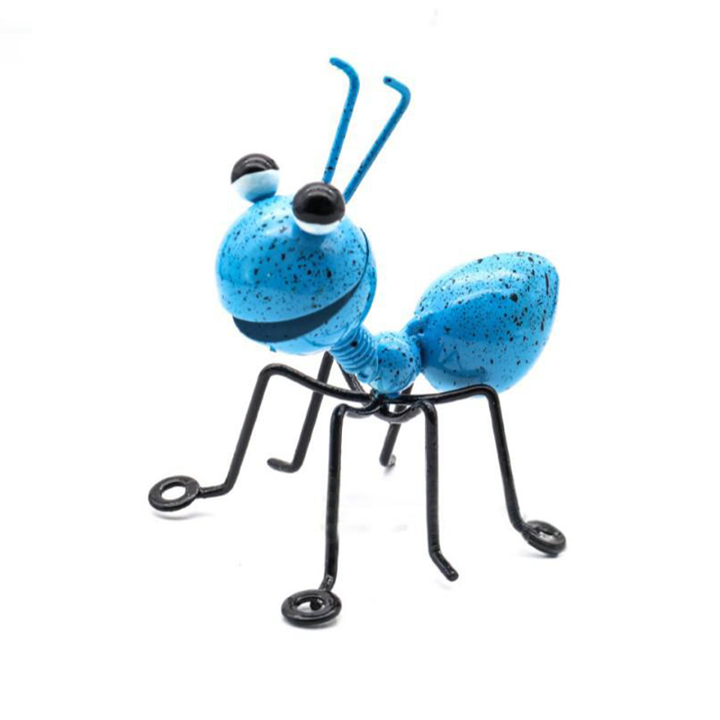 🐜💚 Colorful Ant Yard Statue – Quirky, Rust-Free, Brings a Smile to Your Garden Every Day 😊🌿