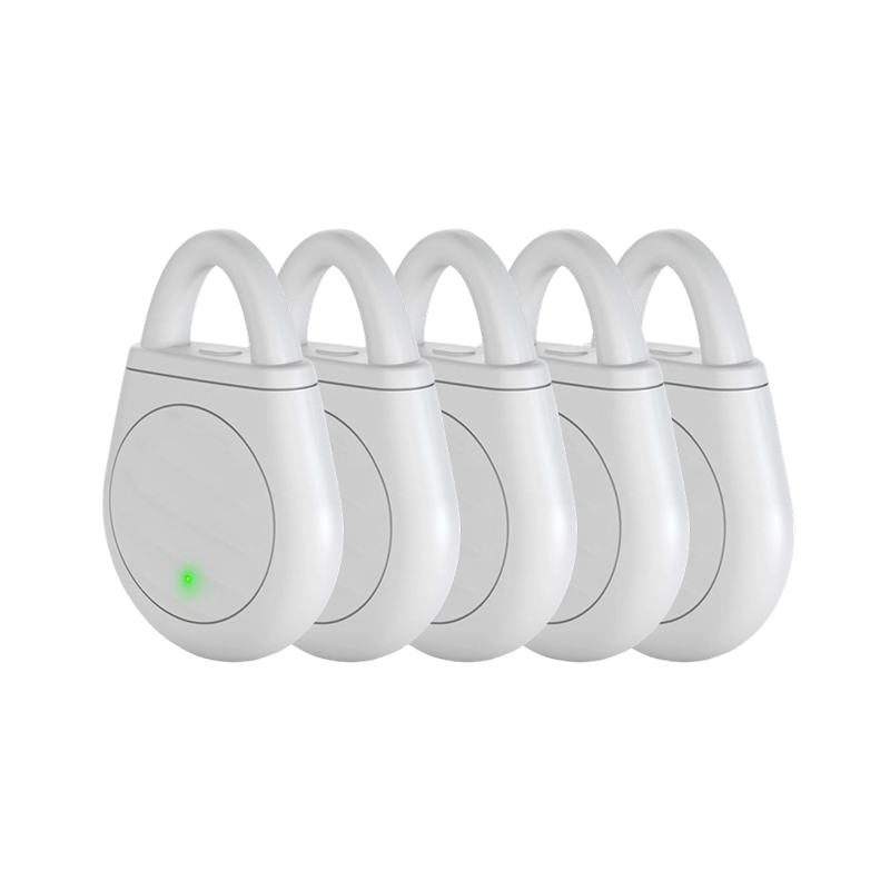 ‼️No more trouble from birds, beasts and locusts！Portable Ultrasonic Bird Repellent Keychain
