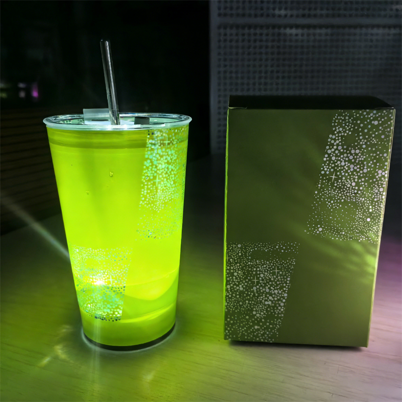 💡 Save 50%! 🥤 Water-Activated LED Cup – Lights up & adds party fun ✨
