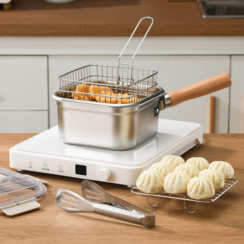 Multifunctional cooking set for frying: deep fryer, hob, fresh food storage and vegetable washing