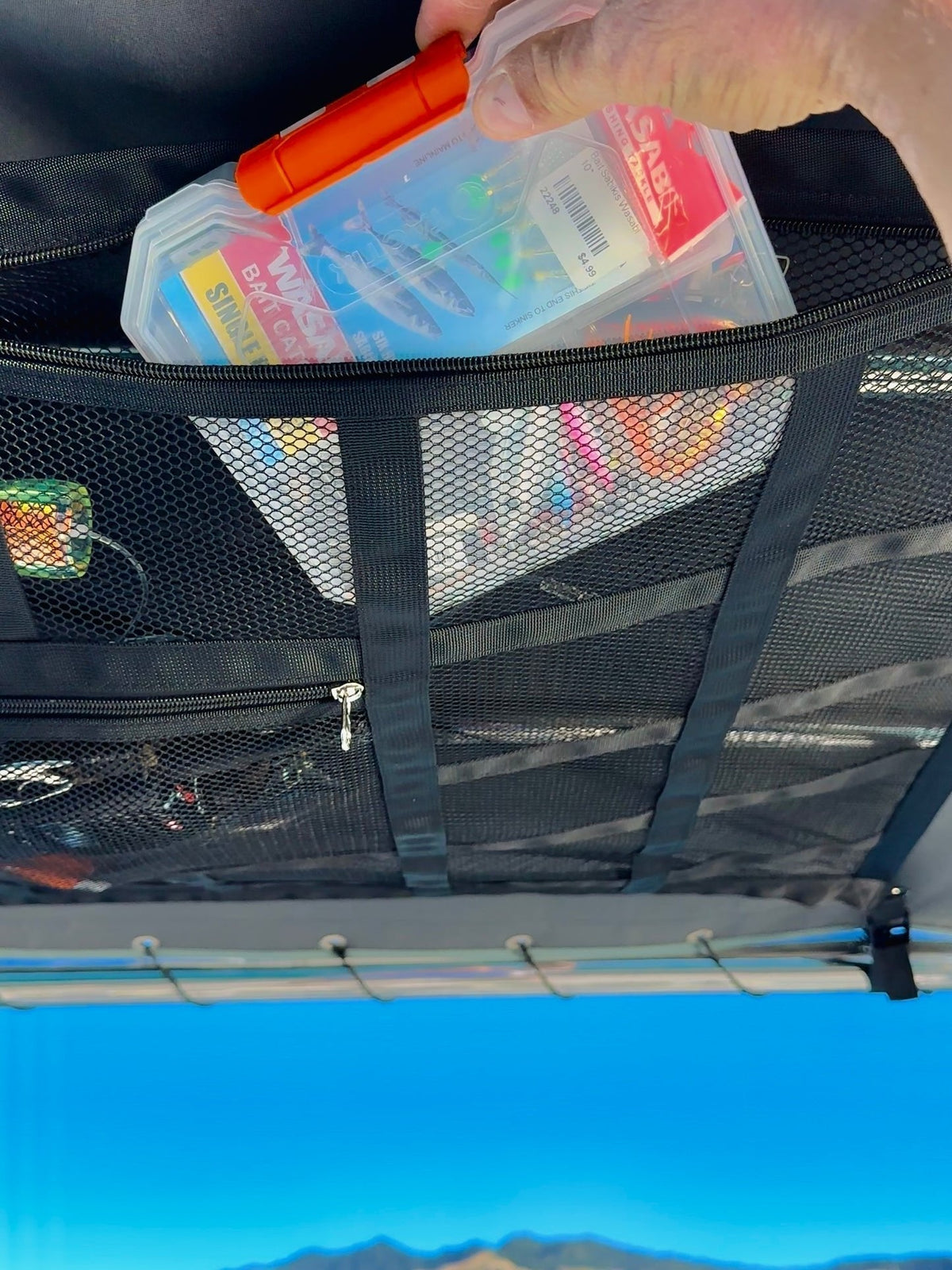🚤50% OFF NOW! ⏰Overhead Mesh Gear Storage Net, Adjustable Car Roof Storage Bag, Multi‑Pocket Ceiling Mesh Organizer for SUV, Van, 4x4, Boat & Rooftop Tent, Holds Fishing Gear & Outdoor Supplies