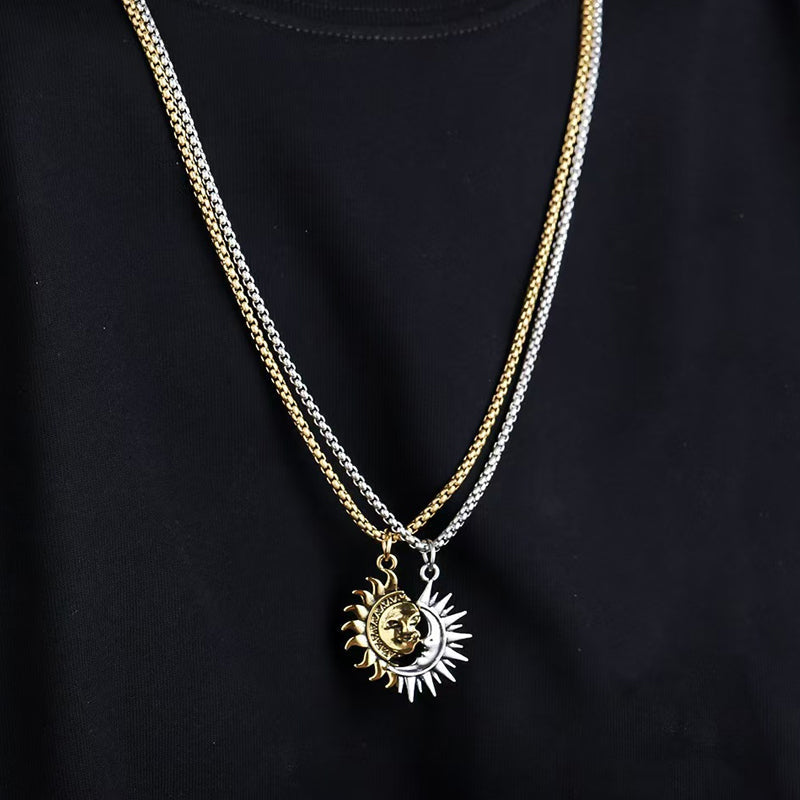 ⏳Time-Limited Special⏰ Sun & Moon Pendant Necklace Set – Symbolic Couple Jewelry, Asymmetrical Design & Meaningful Gift ✨