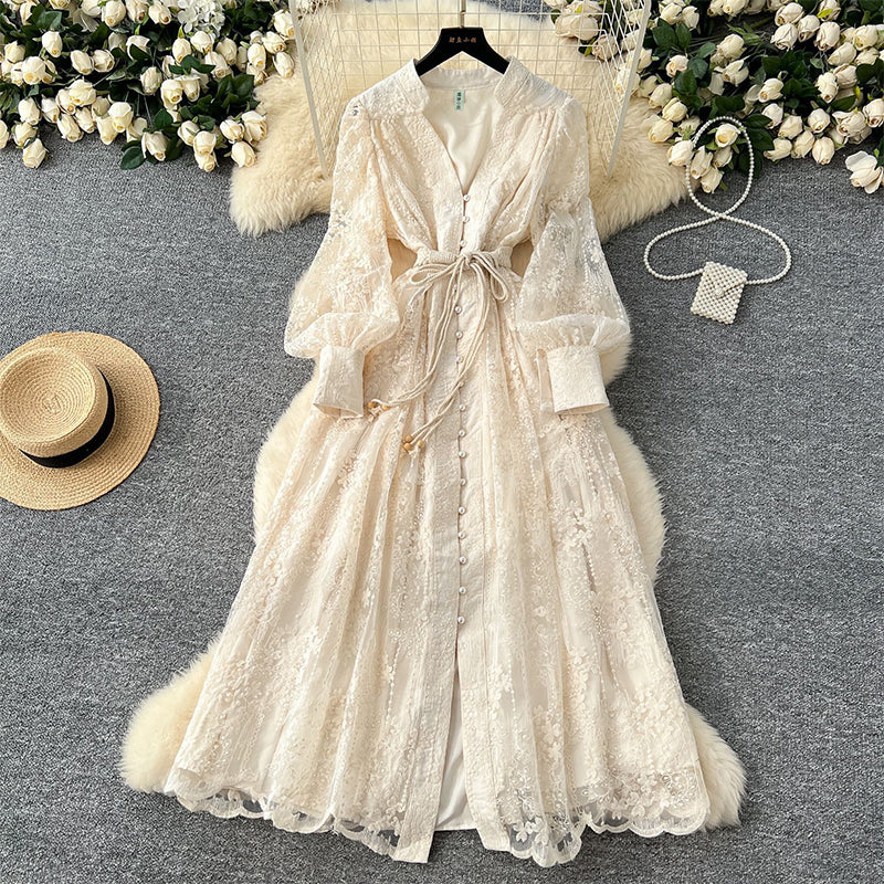 💖Vintage Embroidered Lantern Sleeve Dress & Free shipping✈️