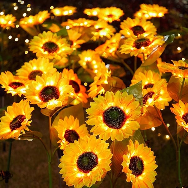 🌻☀️ LIMITED-TIME OFF! 3-Head Solar Sunflower Garden Light – Realistic Petals, IP65 Weather Resistance & Warm White Glow ✨