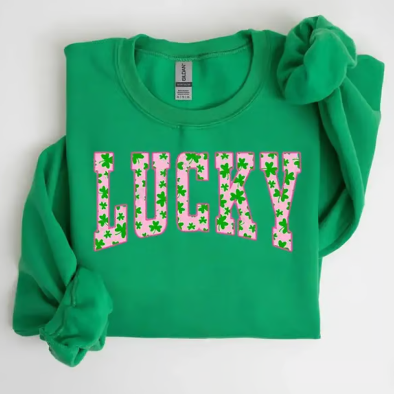 🍀St. Patrick’s Day Essential! Women's Lucky Shamrock Graphic Sweatshirt 🎁
