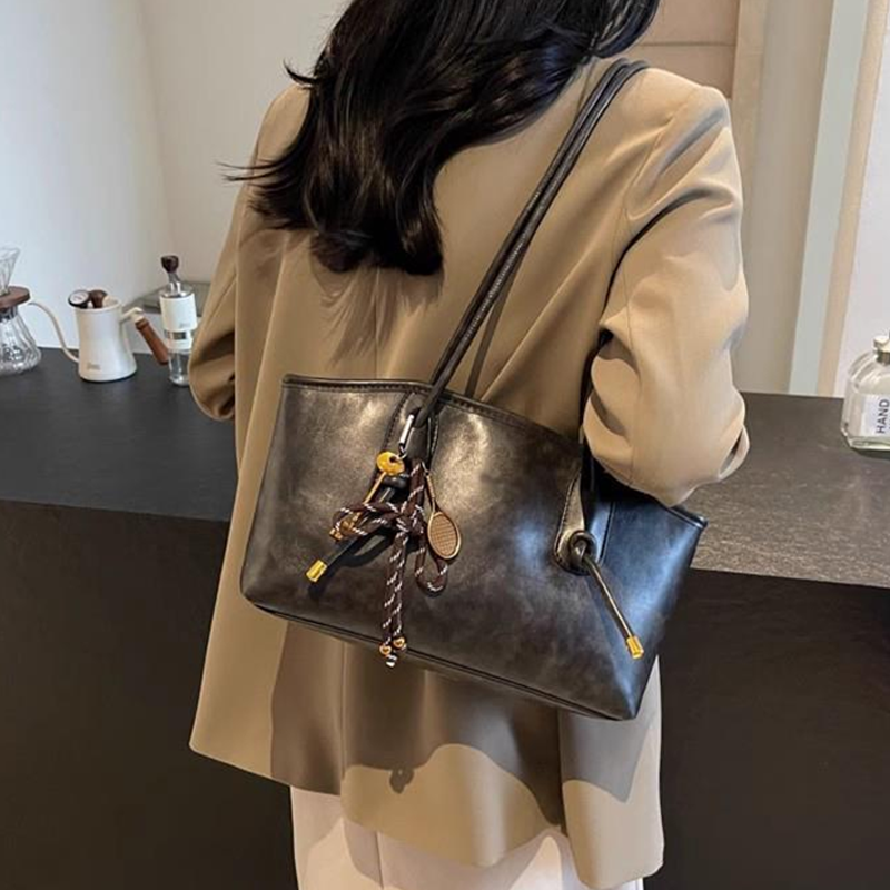 👜 46% OFF NOW! ✨ Women's Vintage PU Leather Shoulder Bag – Elegant Design, Spacious & Perfect for Daily Use 🌸