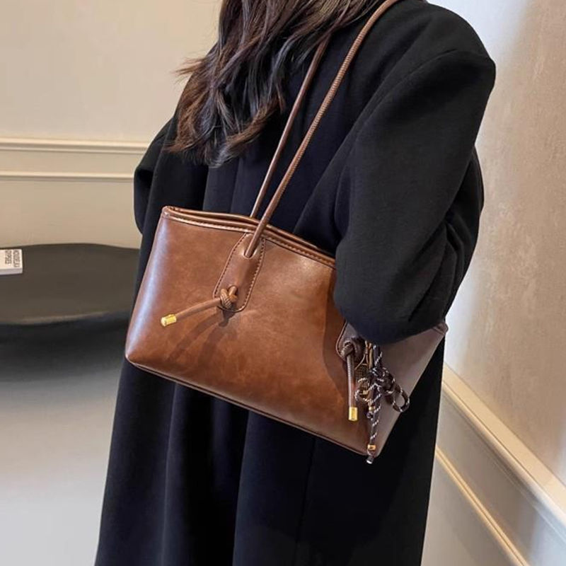 👜 46% OFF NOW! ✨ Women's Vintage PU Leather Shoulder Bag – Elegant Design, Spacious & Perfect for Daily Use 🌸