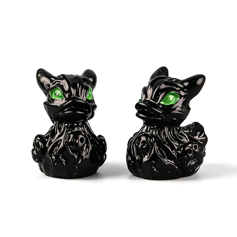 Spooky Duck Decor