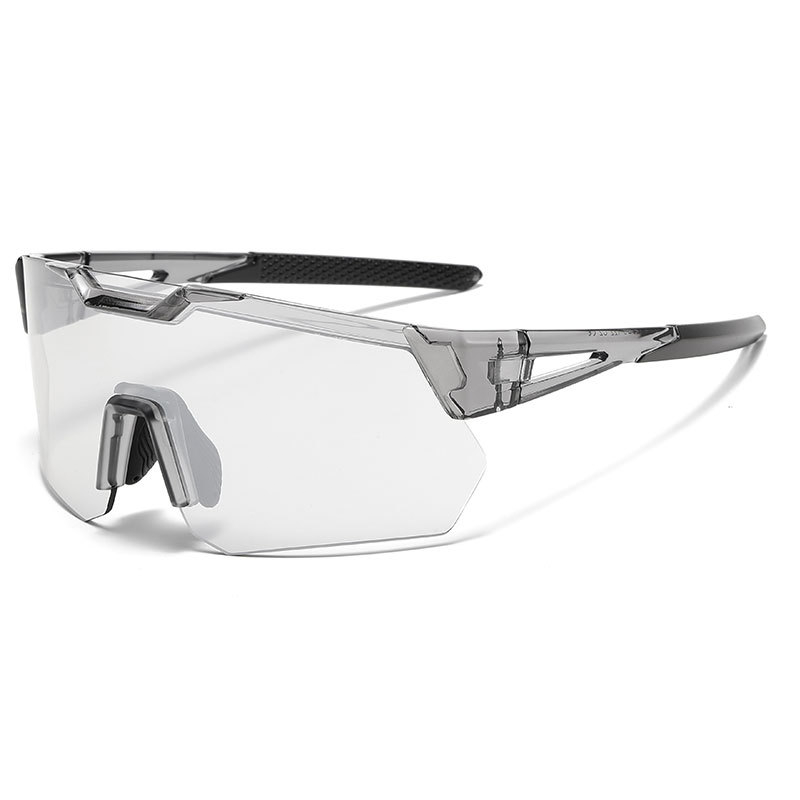 🎉 2026 Sale — Over 23,600 Sold!🚴 Stylish Day & Night Riding Glasses✨